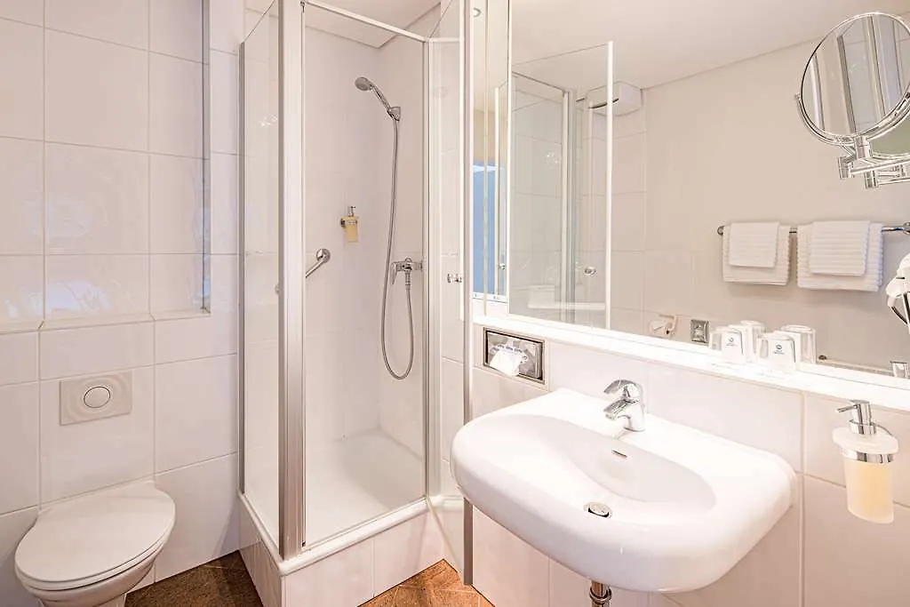 Best Western Raphael Hotel Altona Hamburg-Harburg 3*,
