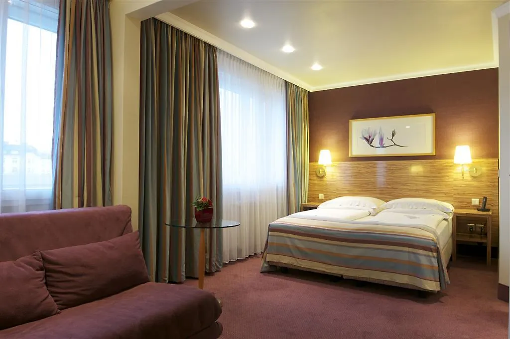 Best Western Raphael Hotel Altona Hamburgo