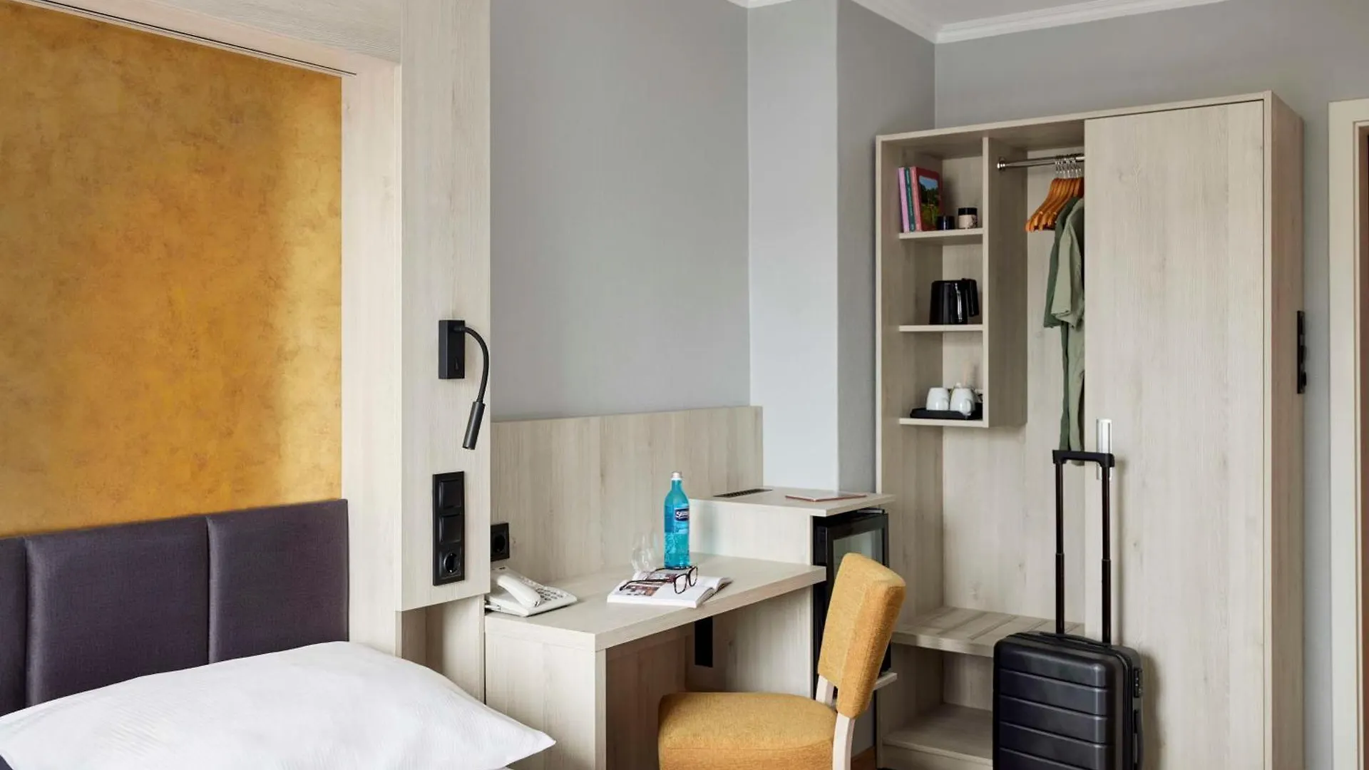 Best Western Raphael Hotel Altona Hamburgo 3*,
